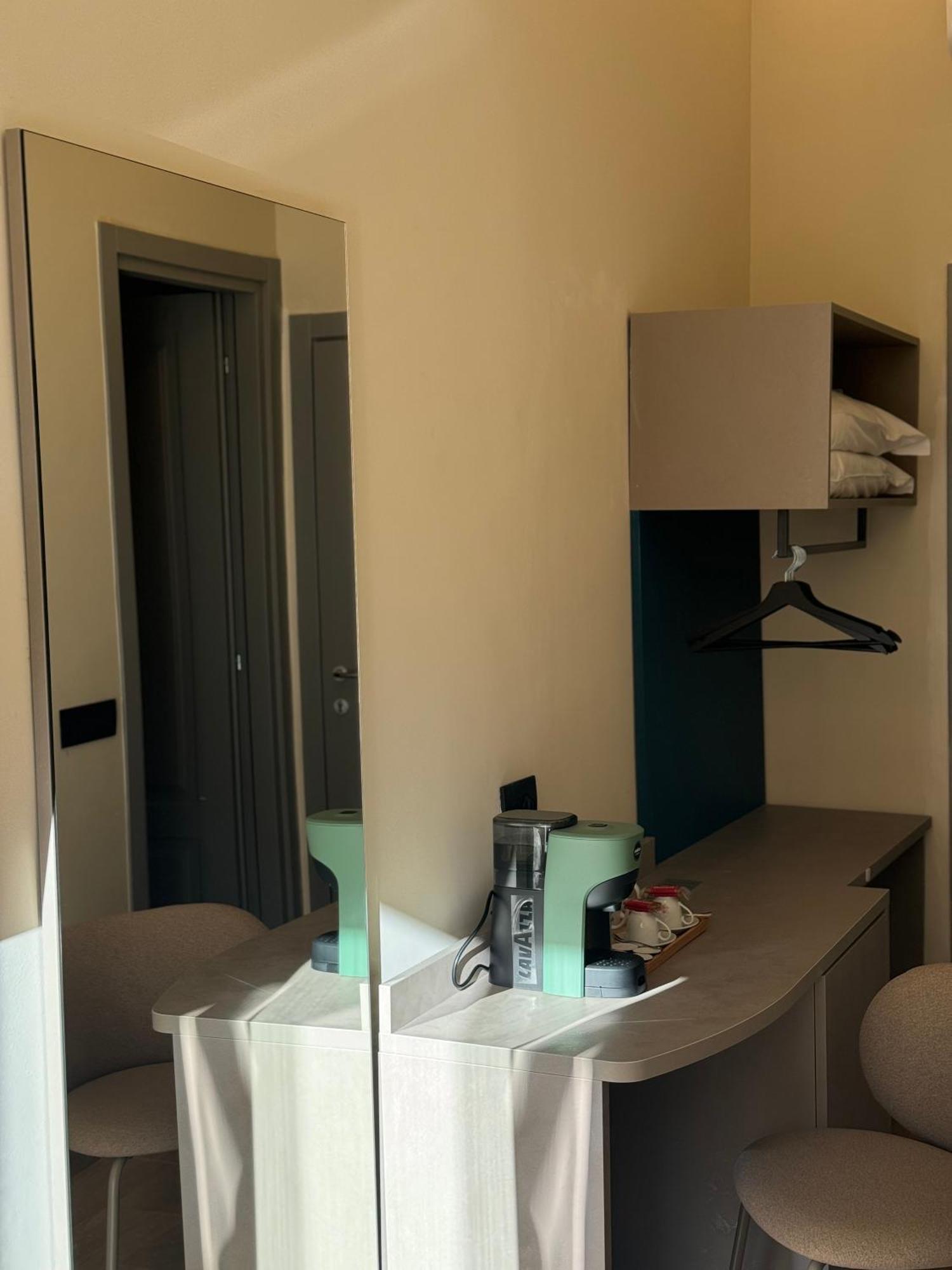 Honeycomb Guesthouse 로마 외부 사진