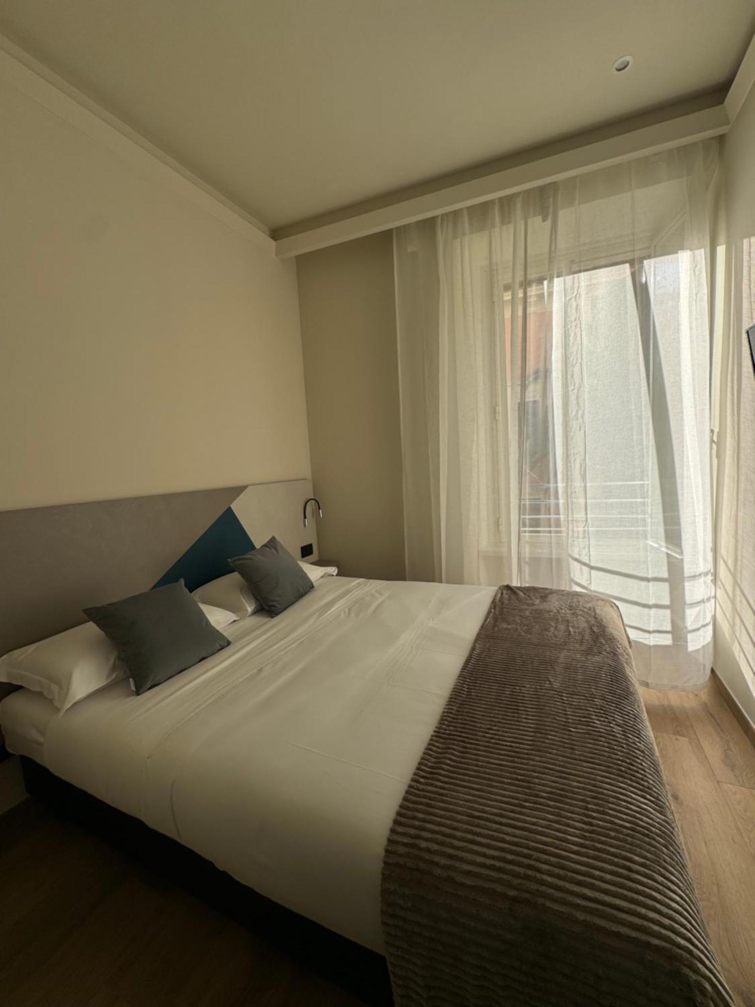 Honeycomb Guesthouse 로마 외부 사진